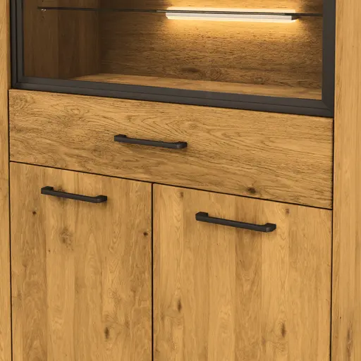 Highboard Savannah - inkl. Beleuchtung, Wildeiche massiv, natur geölt