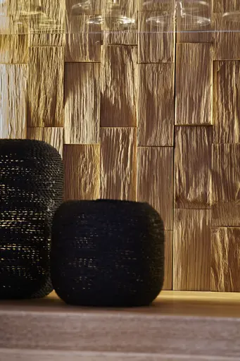 Wohnwand Bakersfield - inkl. Beleuchtung, sichtbare Rückwände mit Holzschindeln/Schubladenfront mit Schroppung, Asteiche massiv, geölt