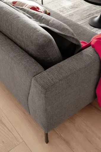 Ecksofa Lenni Full - 3-Sitzer mit Longchair rechts, Velour, Mocca, bündige Kissen