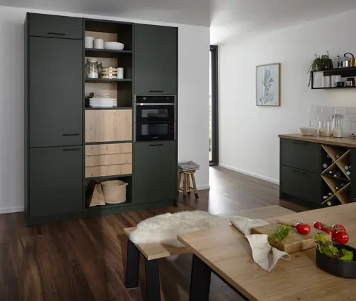 Winkelküche 54.160 GL 7 521, Lack samtmatt Waldgrün