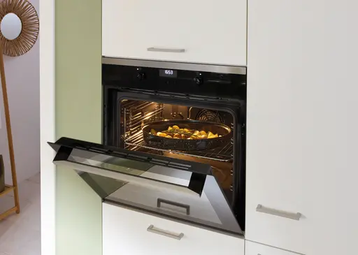 Küchenzeile 51.210 10 525, weiß matt AFP