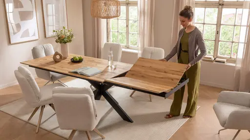 Esstisch Liora - ausziehbar, LB ca. 180x95 cm, Wildeiche massiv, natur geölt