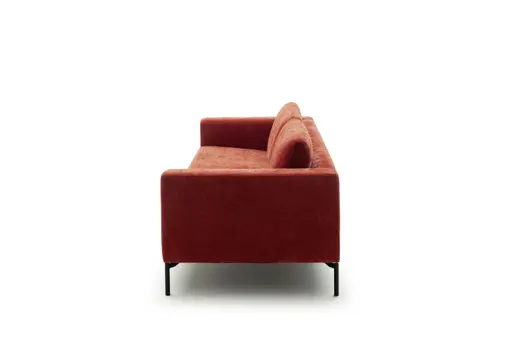 Sofa Lenni Full - 3-Sitzer, Stoff, Rubinrot, bündige Kissen