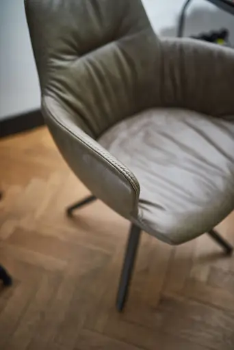 Armlehnstuhl Pegara - Leder, Ash, Gestell, Anthrazit