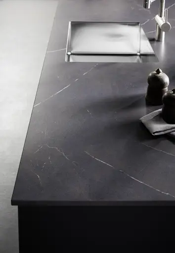 Inselküche 53.190 CO 9 519, Onyxschwarz matt Antifingerprint