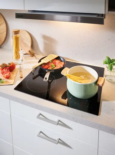 Küchenzeile 51.210 10 525, weiß matt AFP