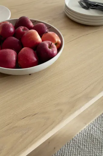 Esstisch - LB ca. 160x90 cm, Eiche Nachbildung, Eiche massiv geölt