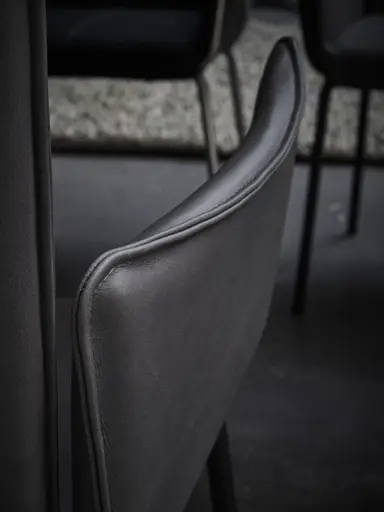 Armlehnstuhl 4900 - Leder, Eisengrau, Innenliegendes Gestell, Schwarz