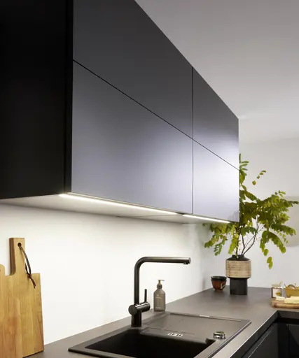 L-Küche 51.190 GL 4 524, Schwarz matt