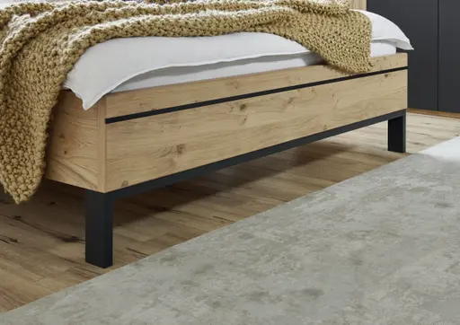 Schlafzimmer - Balkeneiche Lack Basalt, Bauchbinde Riffholz