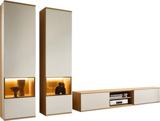 Wohnwand mit Beleuchtung - Risseiche, Sandbeige