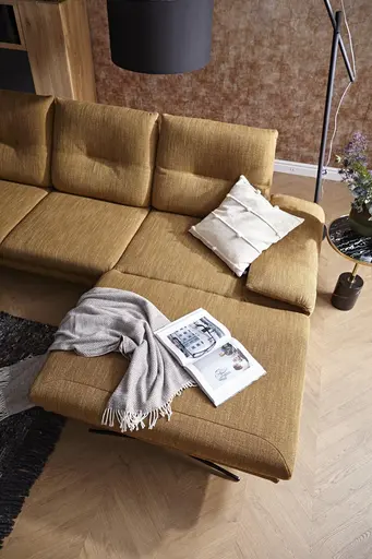Ecksofa Lucero - 2-Sitzer mit Longchair rechts inkl. Rückenlehne verstellbar, Stoff, Senfgelb