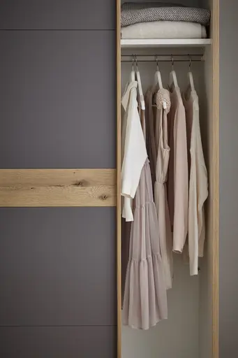 Schwebetürenschrank Viana - inkl. Passepartout, B ca. 271 cm, Lack, Steingrau, Riffholz, Balkeneiche