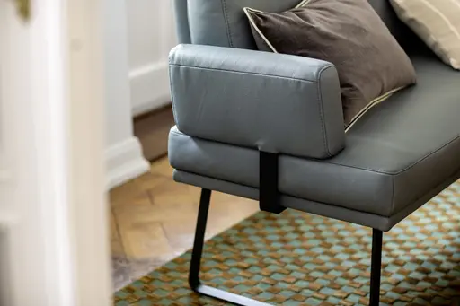 Bank Valloni - B ca. 221 cm, mit Arm- und Rückenlehne, Leder, Hellblau