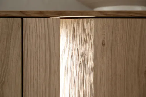 Vitrine Due Viso - inkl. Beleuchtung, BHT ca. 78x200x40 cm, Wildeiche massiv, geölt