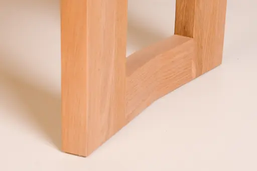 Esstisch - ausziehbar, LB ca. 130x90 cm, Eiche massiv