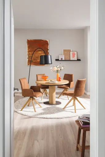 Esstisch - LB ca. 110x110 cm, Wildeiche Furnier