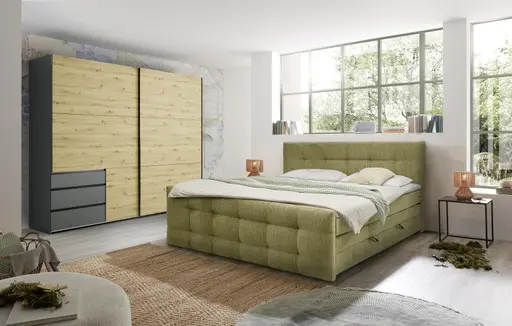 Boxspringbett SANDRIN I- Liegefläche ca. 200x200 cm, Stoff, Grün,  inkl. Stauraum und Fußteil