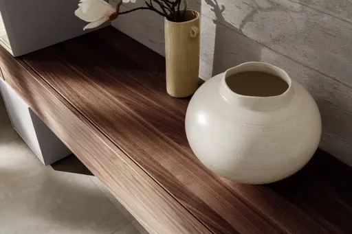 Wohnwand Colore - mit Beleuchtung, Lack, Kaschmir, Nussbaum