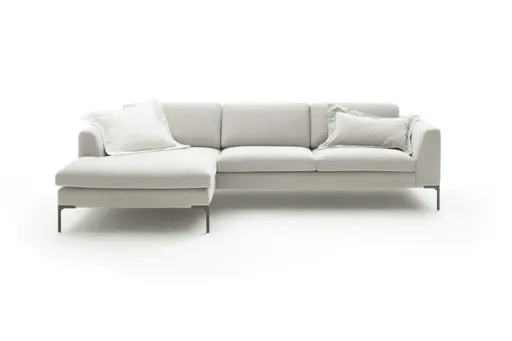 Ecksofa Lenni Full - Longchair links mit 2,5-Sitzer, Stoff, Hellgrau, bündige Kissen