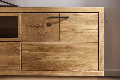 Lowboard Hartford - BHT ca. 188x59x40 cm, Eiche massiv, mit Hirnholzapplikation