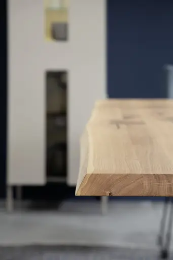 Esstisch 3100 - LB ca. 200x100 cm, Asteiche massiv, Waldkante, Kreuzfuß, Schwarz