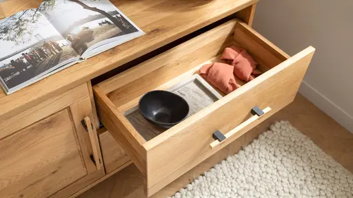 Lowboard Oreia - Wildeiche massiv, natur geölt