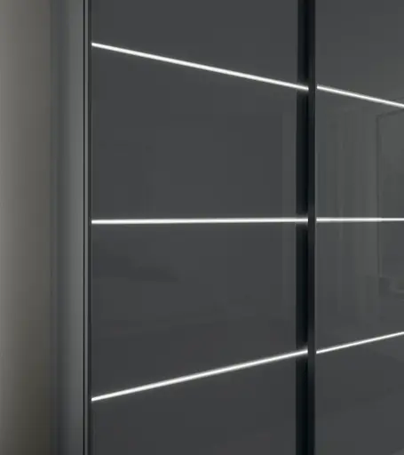 Schwebetürenschrank – inkl. Lichtstreifen, B. ca. 250 cm, Glas Lava